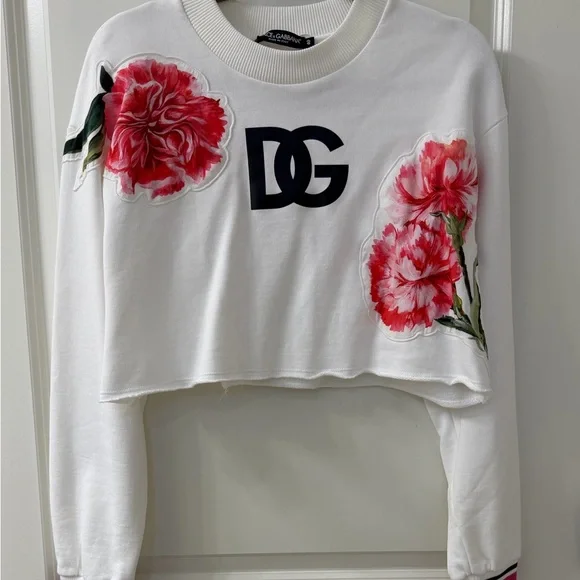 DOLCE & GABBANA
Logo cropped cotton sweatshirt W/ Tag Size 40 IT- 22 inches PTP - Picture 3 of 13